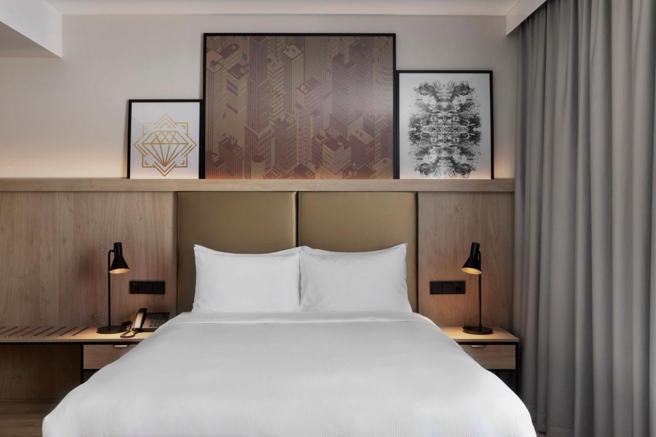 By Marriott East Vienna
